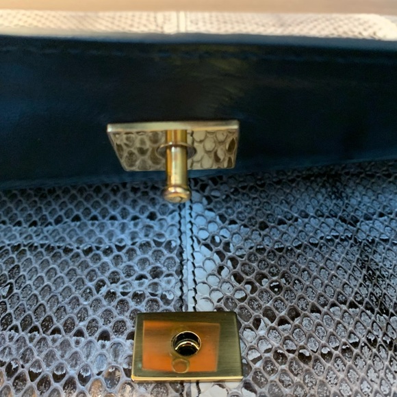 Marni Cache Oversized Snakeskin Clutch Bag - Picture 15 of 15